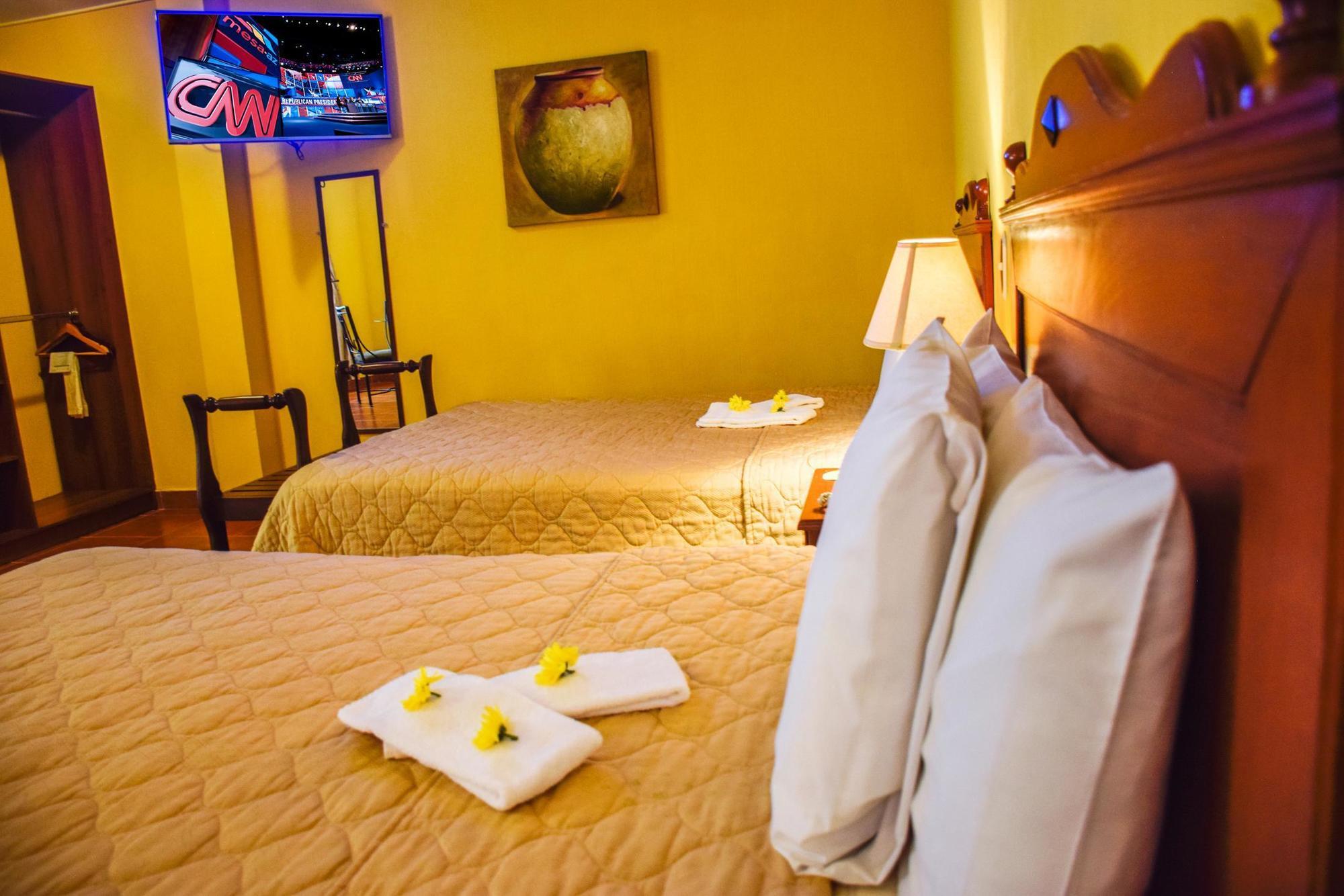 Hotel Villa Terra サンサルバドル エクステリア 写真
